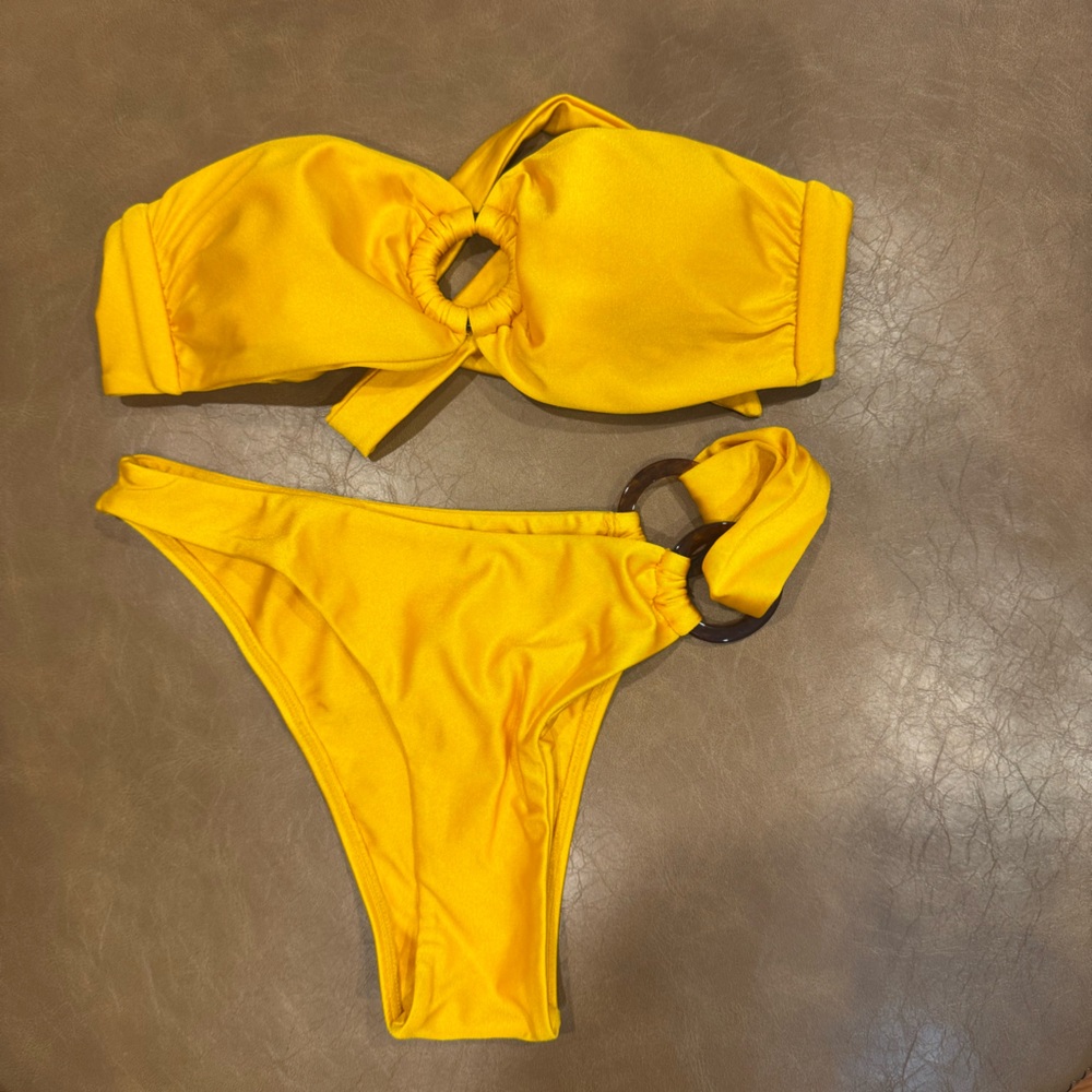 Monday Swimwear Ring Bikini